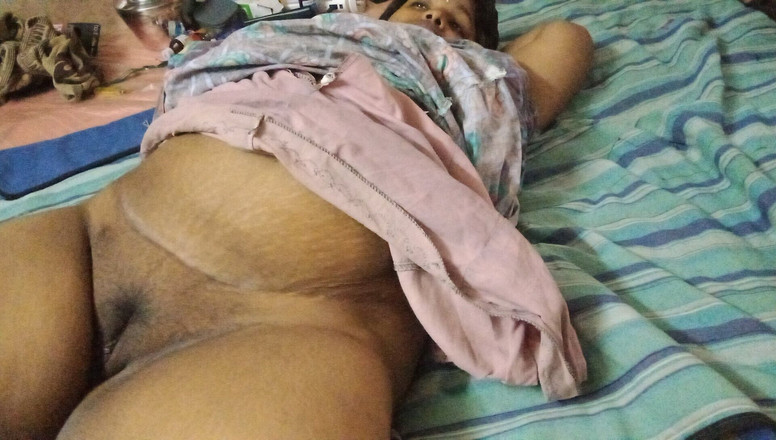 Tamil Anti Uma: Viděl jsem svou ženu roztahovat ránu a on si otřel prst...