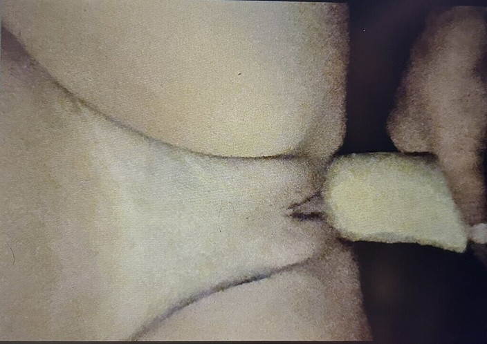 Shebad: Dev yarak! Küçük amcık fışkırtıyor!