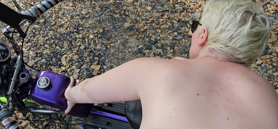 UserBitch1: Blowjob and Fuck in the Woods