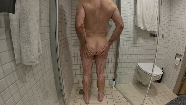 TheDane1122: Milenec mé ženy má výstřik na můj zadek