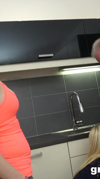 Teeny Couple Want Some Experiences Cold Cock and Old Pussy