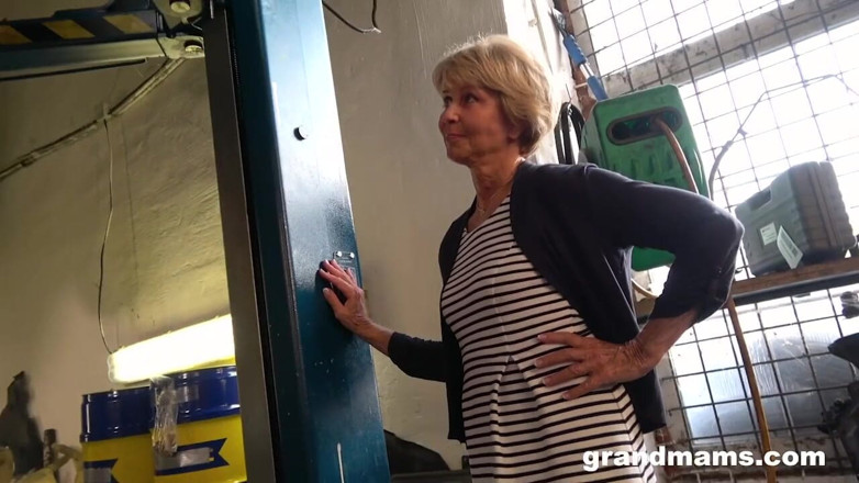 Grandmams: Please fuck me before you fix my car by Grandmams