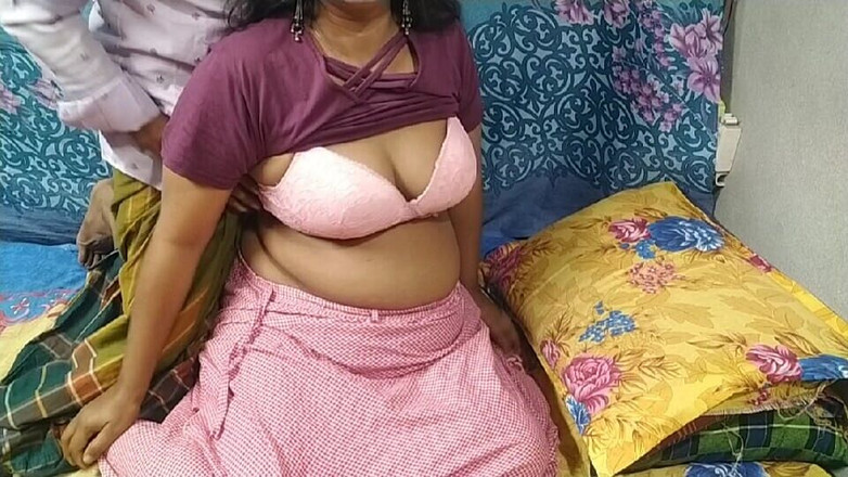 Hot_wife999: Video rekaman seks pasutri desa india!