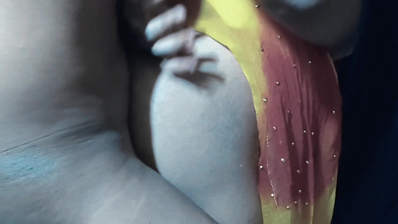 Hotpooja86900: Opuszczam moją szwagierkę