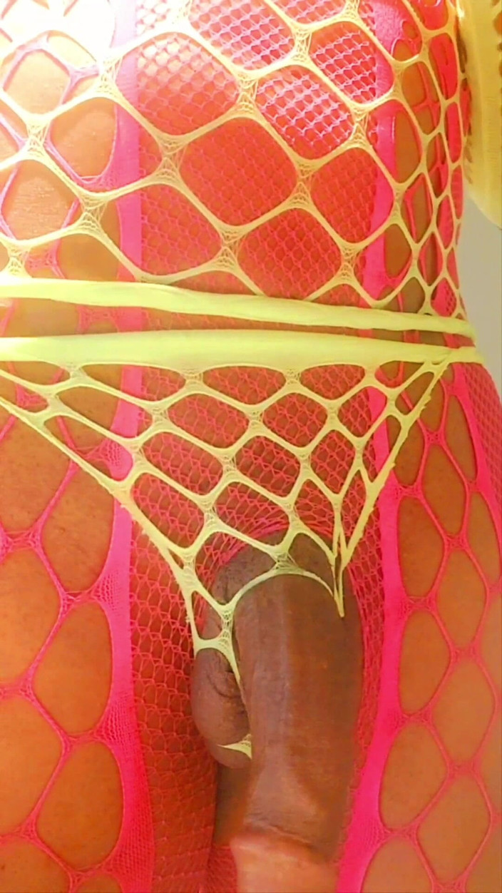 Milah CrossxxX: 私は2人のビッチの前でスローモーションでディルドとイキ