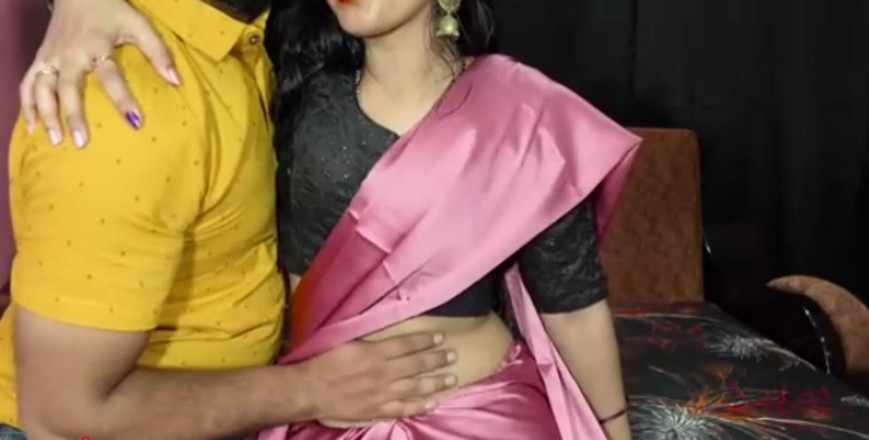 FloweryMask42: 배다른 아들과 섹스하는 Dasi 새엄마