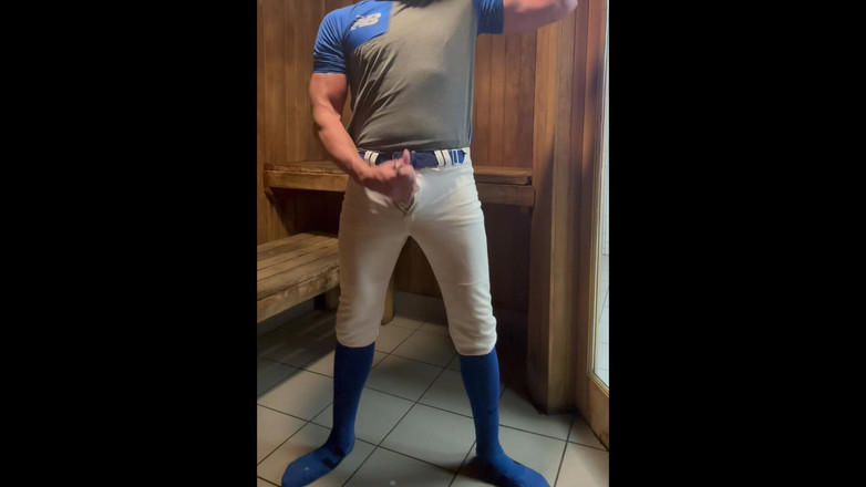 JockDad87: Alpha fun dans le vestiaire avec Jockdad87 Partie 2