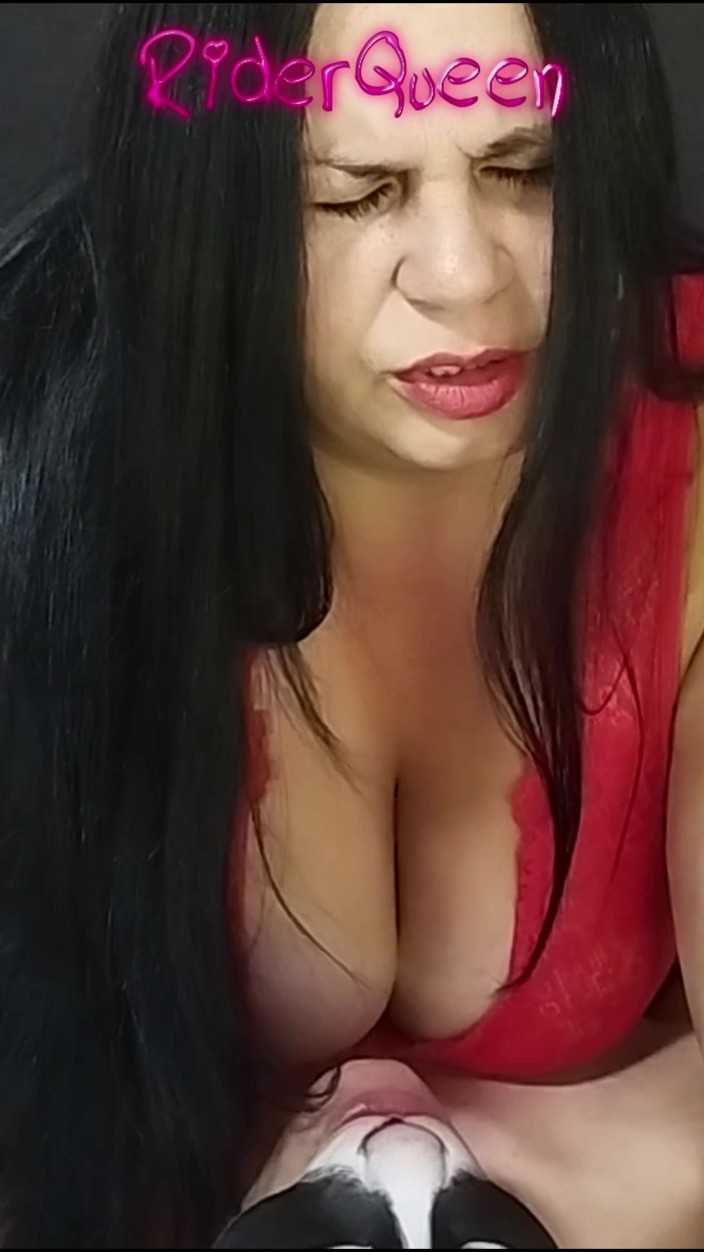 Only Riderqueen BBW Step Mom Latina Alone: 라이더 퀴엔 따먹기, 팬과 팔로워를 위한 비디오