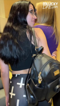 Tiffany ve Alex ile Vegas'ta ne oluyor