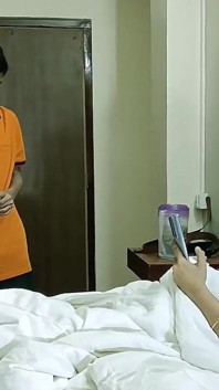 Tante seksi india sama mahasiswi 18 tahun