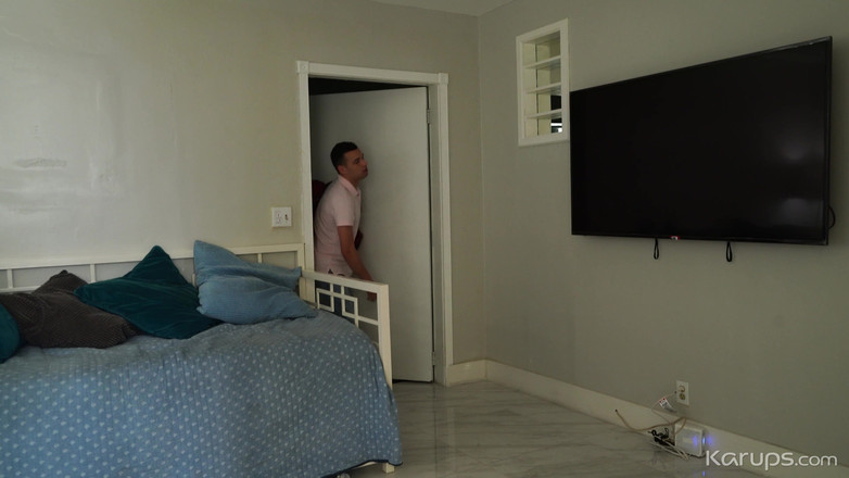 Karups: 義理の子たちのお泊まり会の失敗