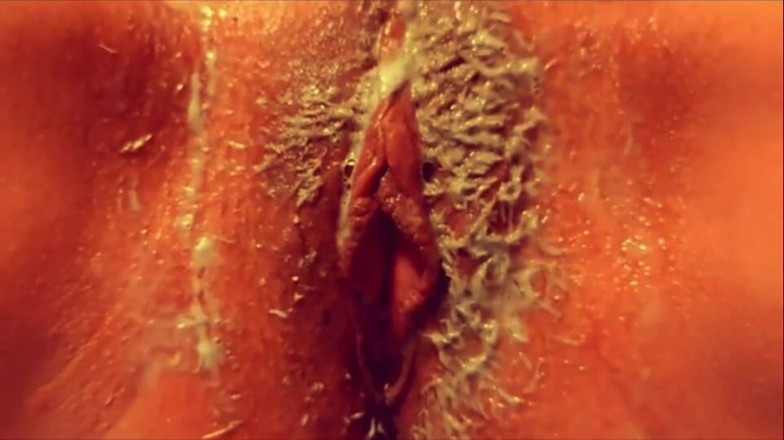 Sitivintage: Shave my pussy for you to enjoy