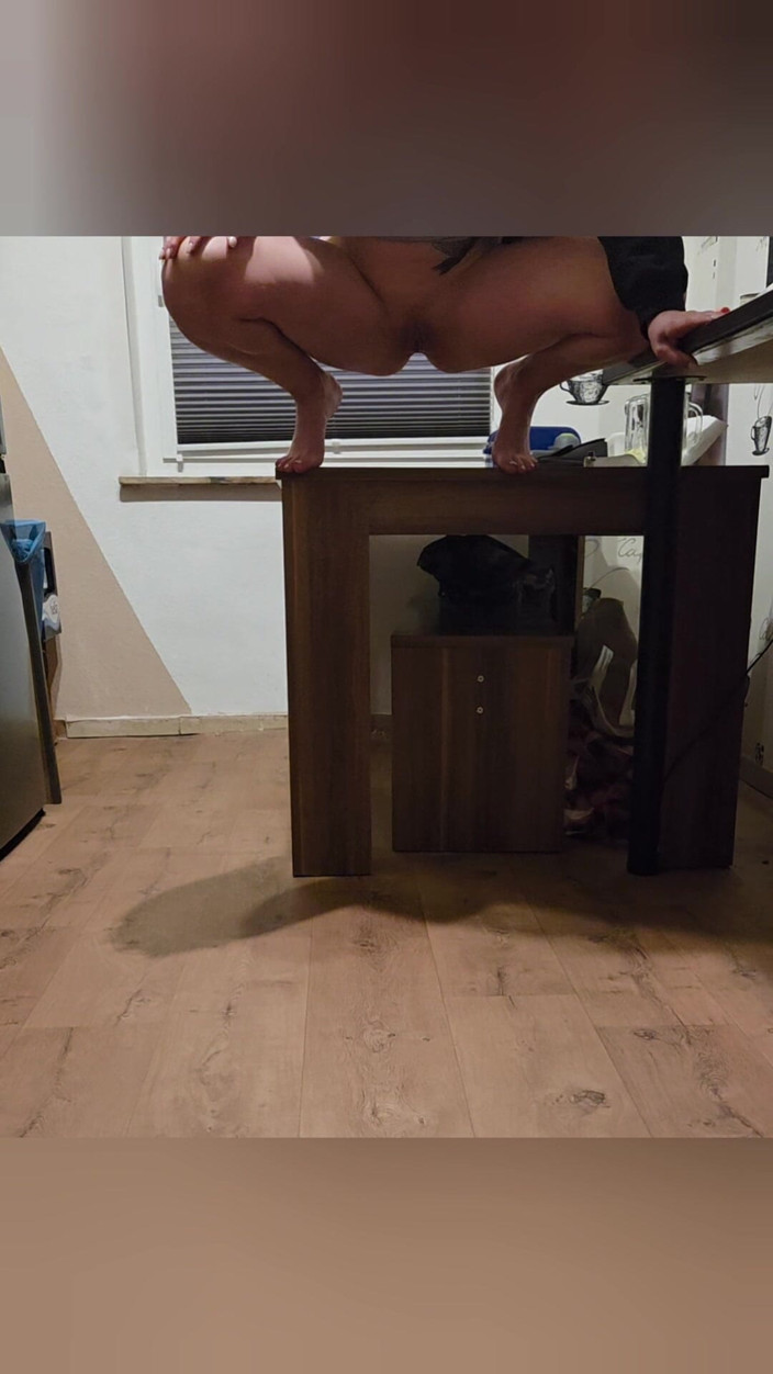 HelloNatalie: I Piss Where I Want (long Version)