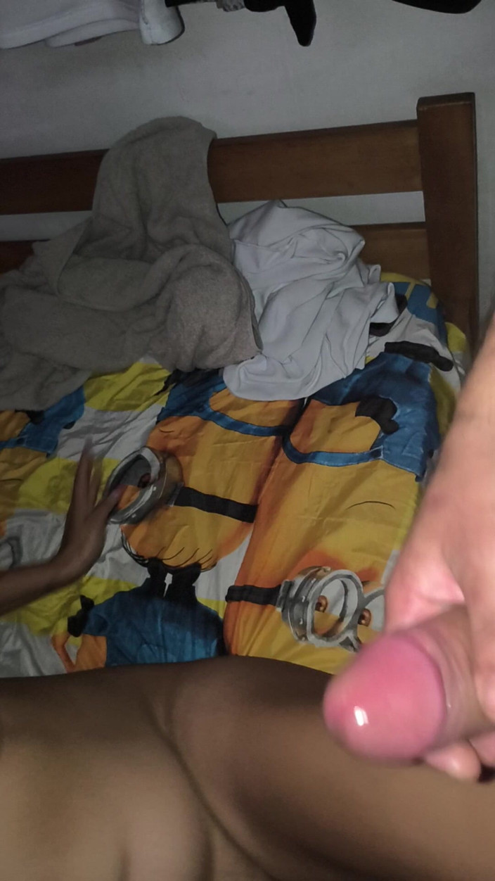 AngyAmazon: Elle taille une belle pipe en POV à un nouvel étalon avant...