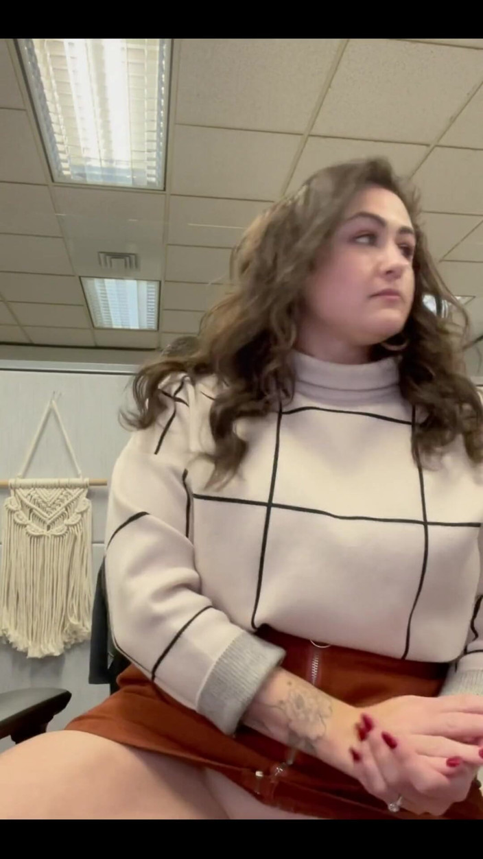 Josie Jaxxon: Masturbating at the Office