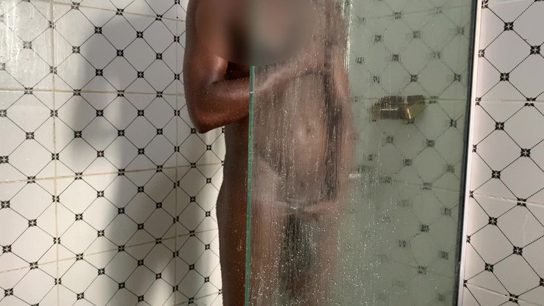 Dickass3x: Мой стройный подтянутый чернокожий мужик раздался его занятный из ванной в спальню так жестко