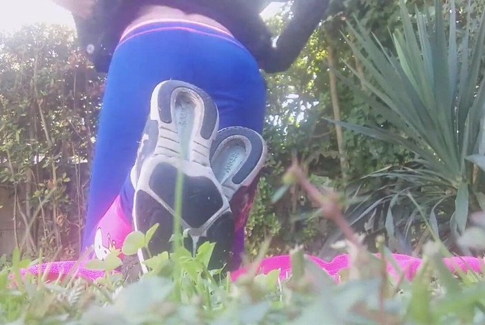 savannahamatoriale: Ia bagus untuk menyentuh dan kencing di taman