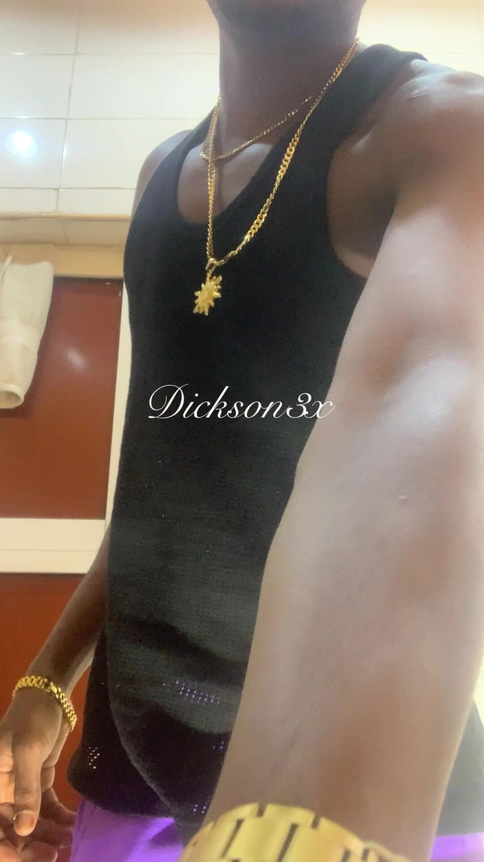 Dickass3x: Singură și drăguță ca futai până când mă masturbez și am orgasm