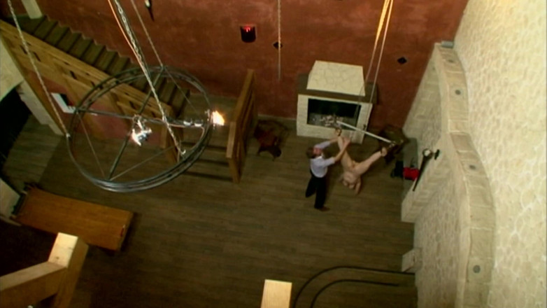 BDSM Deutschland: La Bionda Legata Si Sottomette Ad Un Intenso Gioco Di...