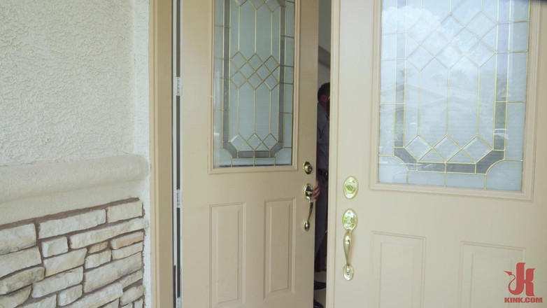 Taken rough: Hilfe gesucht, schatten heuert Archer Crofts sexy arsch an