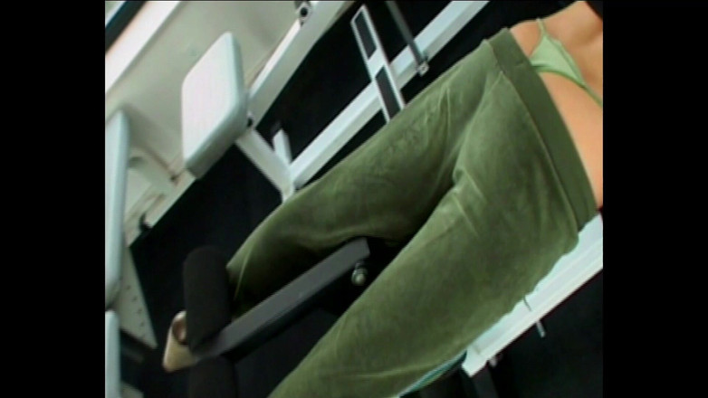 Best Amateur Sex: Fetele de fitness - gagici excitate la sală sunt futute tare...