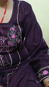 Kereta Api Mai New Bhabhi Ko Pataya dan Ghar Lejar Choda