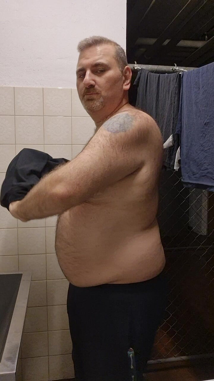 ChubbyDaddyBearLuka: Товсті та волохаті ведмежі смужки в пральні