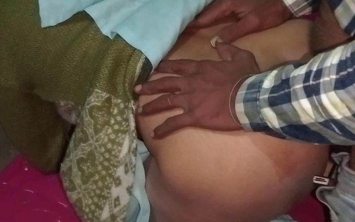 Desi_Pooja_26: Bhabhi Ki Gand Chudai Kiya Pieska