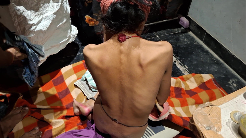 Madhya Sangeeta: Seks zonder pauze in het meubilair van mijn huis, wat...