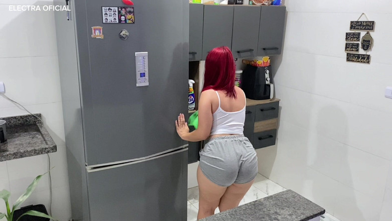 Curious Electra: Balkon schoonmaken