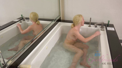 ATK Fans (Girlfriends): Virtual vacation in Las Vegas with blonde slut Bonnie Grey 1/3