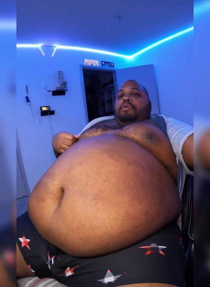 Blkhole420: Disordinato dessert release prima di andare a letto