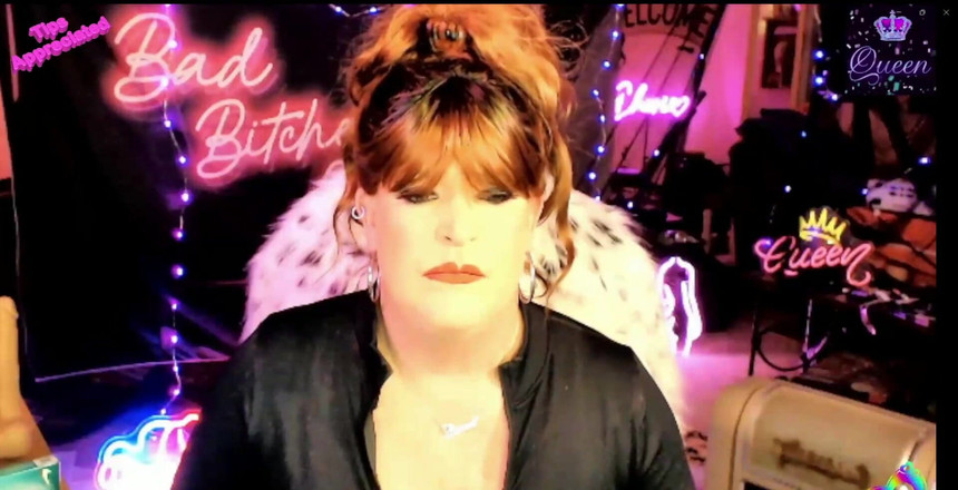 FemmeCheri120: Fumer, show solo