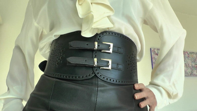 Lady Victoria Valente: Tali Pinggang Ketat Lebar Bahagian 76 Wanita Victoria Valente