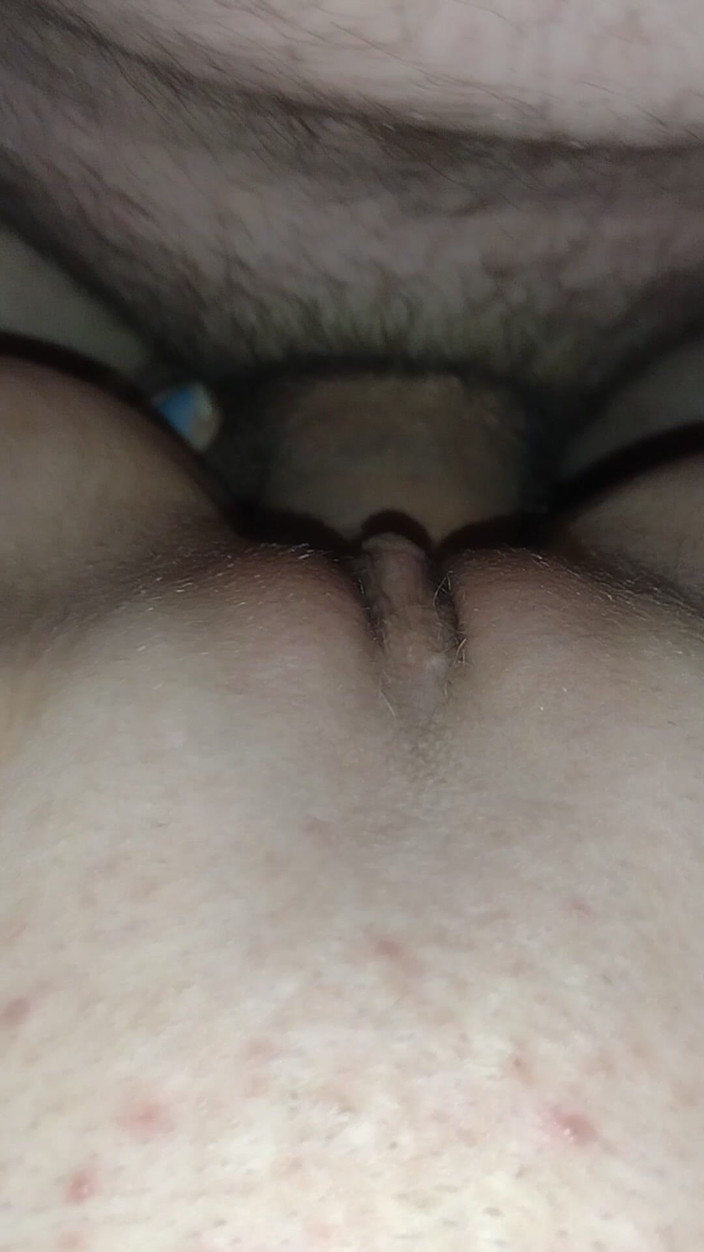 Alyssaann711: Praca tej głowy grzyba między jej wargi cipki następnie wepchanie...