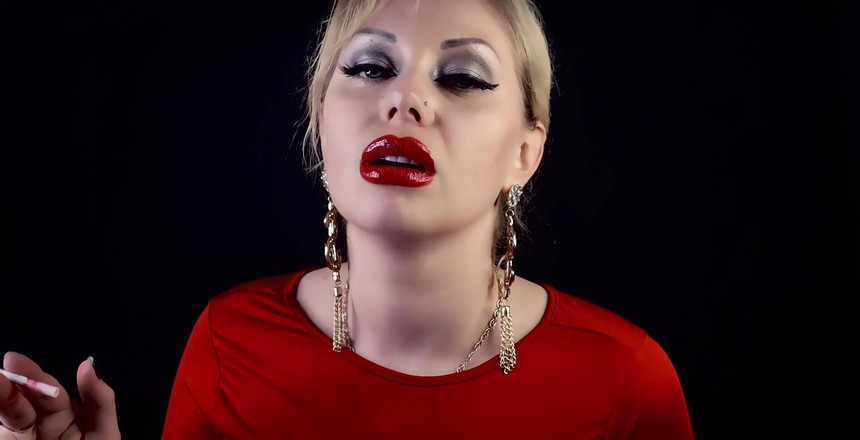 Goddess Misha Goldy: 我会让你永远上瘾！2