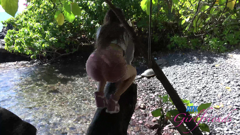 ATK Fans (Girlfriends): Virtual vacation in Hawaii with Sami Parker part 1