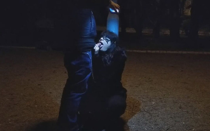 Toilet Mommy: MILF Whore Gives a Blowjob on a Leash