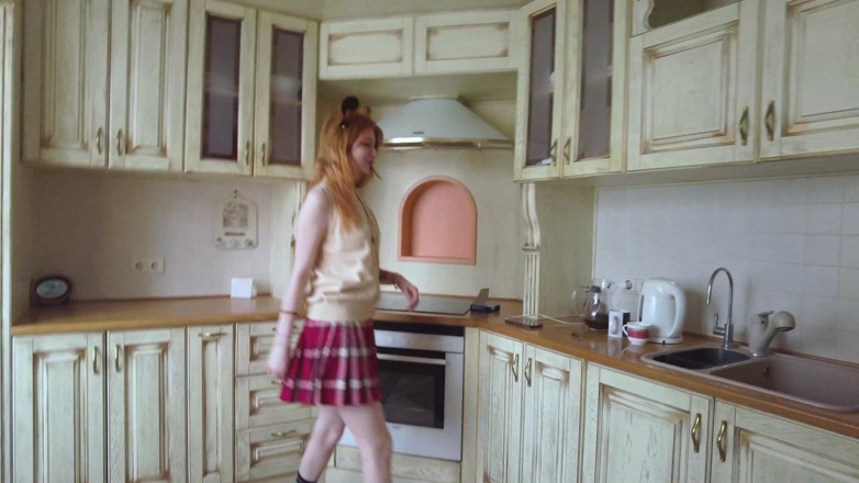Oopsmodels: Nekokimiko in the Kitchens Blowjob