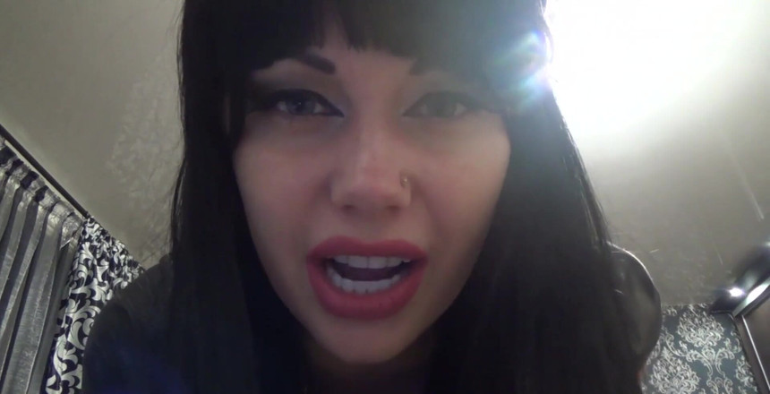 Goddess Misha Goldy: Tes 3 souhaits ont fait un diable femdom vraiment 1