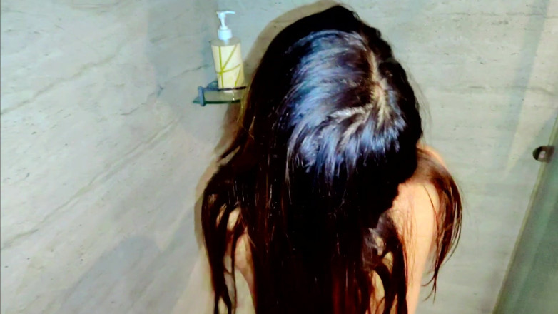 Profe Sam: Starnger Girl Again Fucked in the Shower and Couch