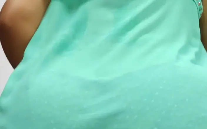 Afroditalovee: What du u prefer? Anal or vaginal?