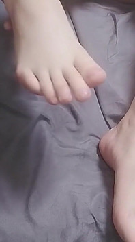 Step Sister Massages Her Beautiful Feet