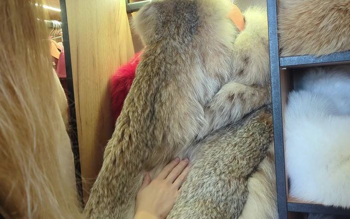 Otta Koi: Choosing the Best Fur Coat