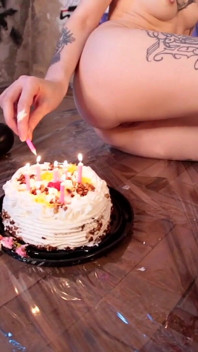 ケーキのオナラ