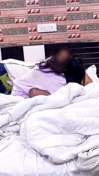 Capítulo - 01 Chica universitaria india de Delhi - viral oyo mms 18+