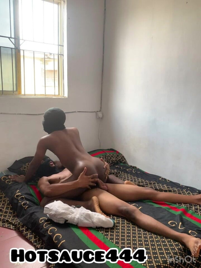 Hotsauce451: Relaxing with a Bare Body I Was Tempted to Act