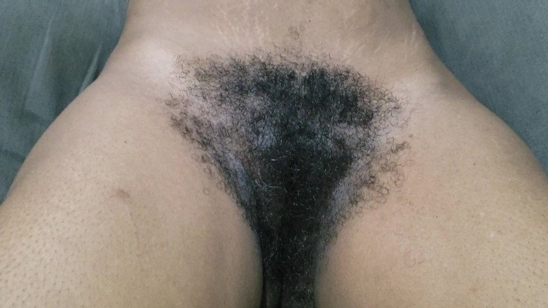 Lovemina: अविश्वसनीय हॉट चोदने लायक मम्मी की चूत बहुत ज्यादा चलती है और उसके बालों वाली अधिक समय पर!