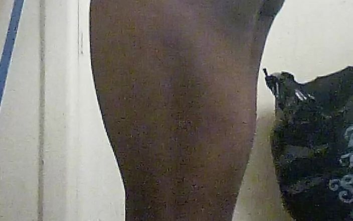 SweetDWillie456: Gay Black Femboy Solo Ass Spreading Thick BBC