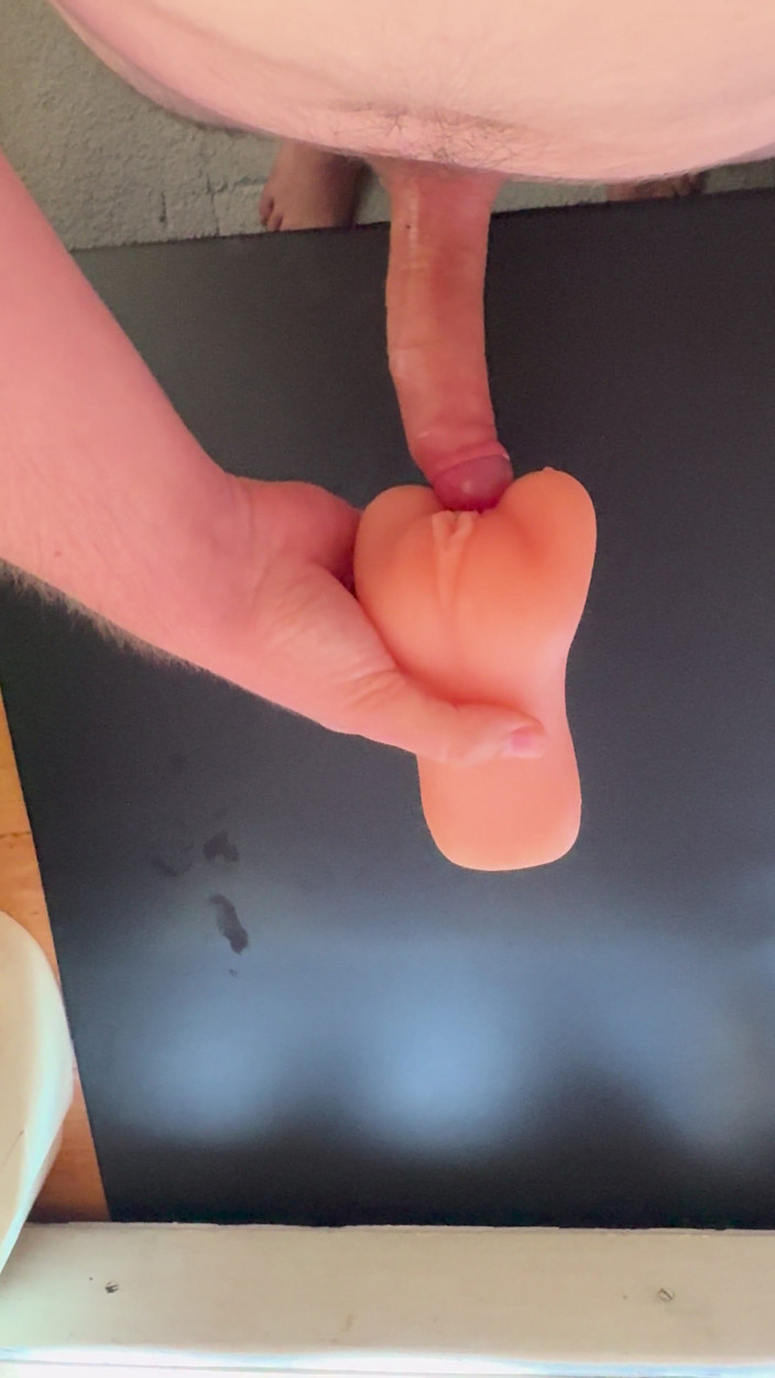 SoloEdgeMaster: 操逼玩具和射在内射